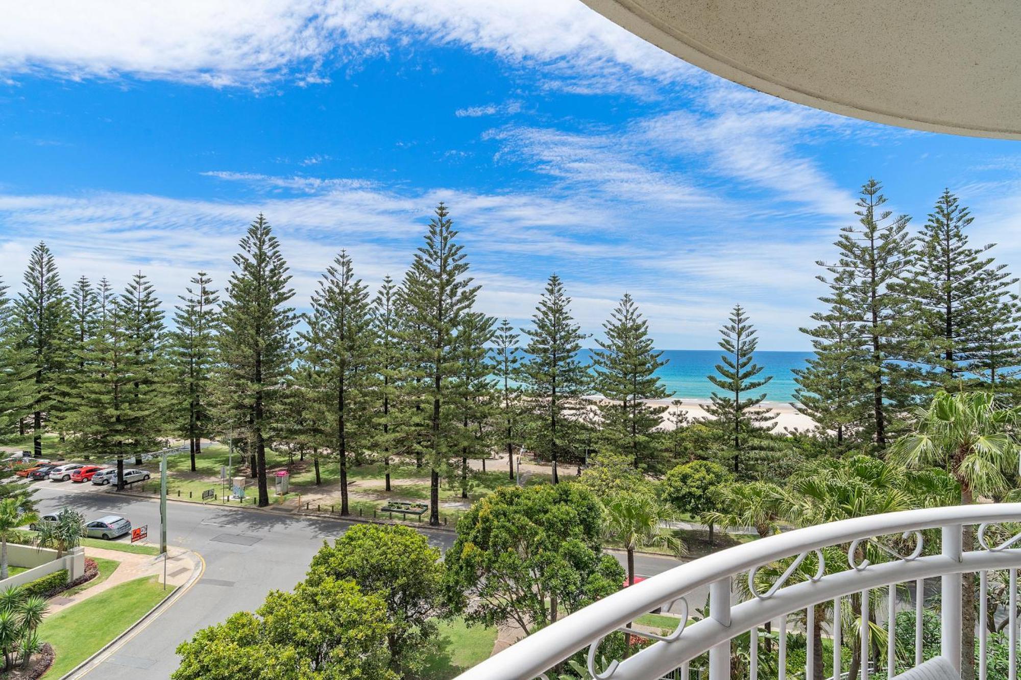 Ultiqa Burleigh Mediterranean Resort Gold Coast Exterior foto